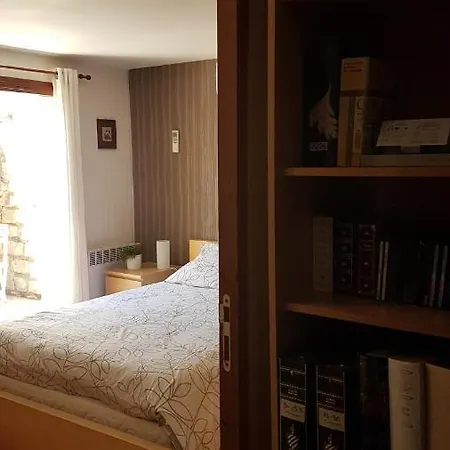 Chambres Et Petits Dejeuners Proches De Nancy Bed & Breakfast *